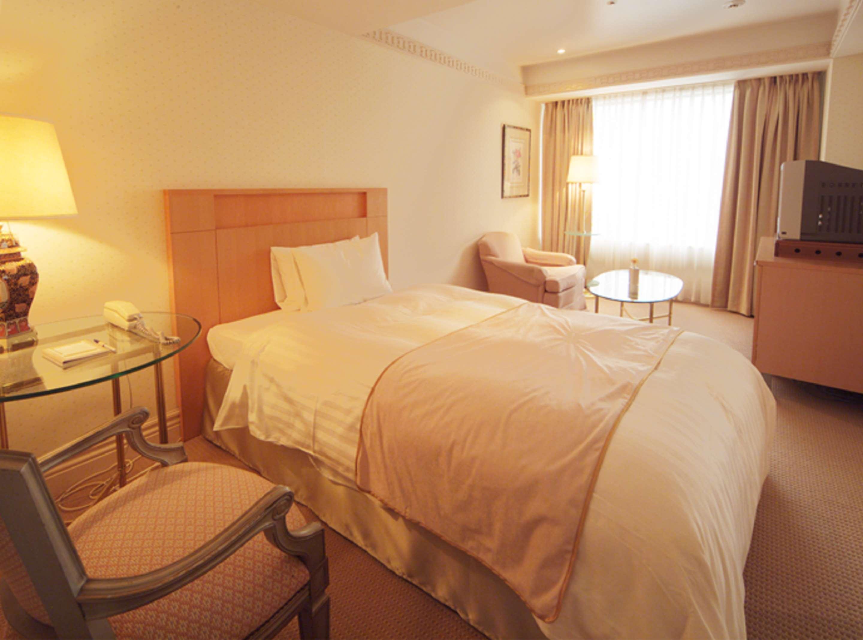 The Global View Nagasaki Hotell Eksteriør bilde A single room at the hotel