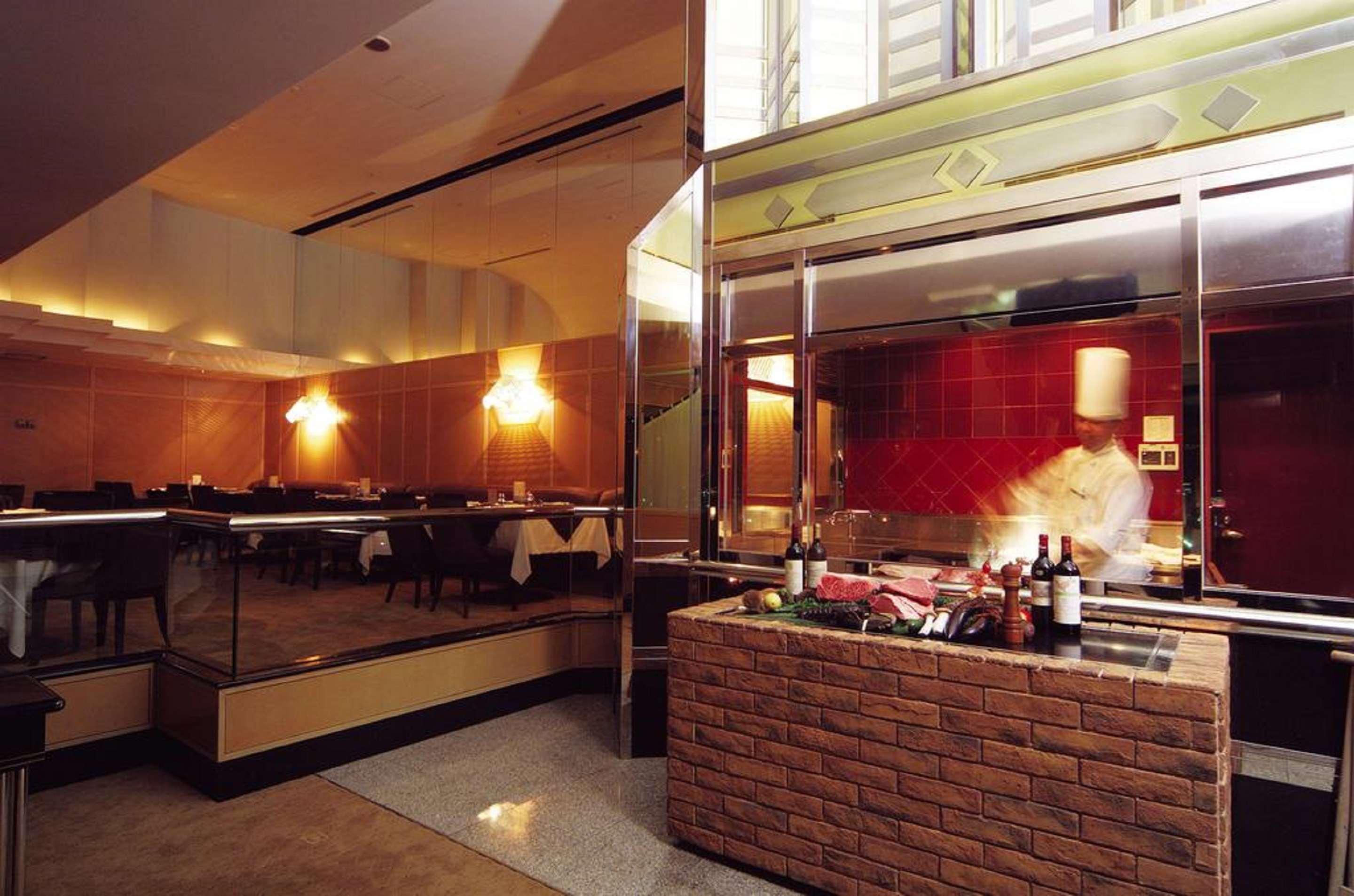 The Global View Nagasaki Hotell Eksteriør bilde Restaurant Tantris, Munich